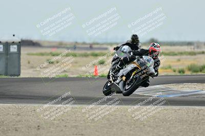 media/Apr-18-2025-TrackDaz (Fri) [[45f5874c44]]/C Group/Session 1 (Turn 7)/